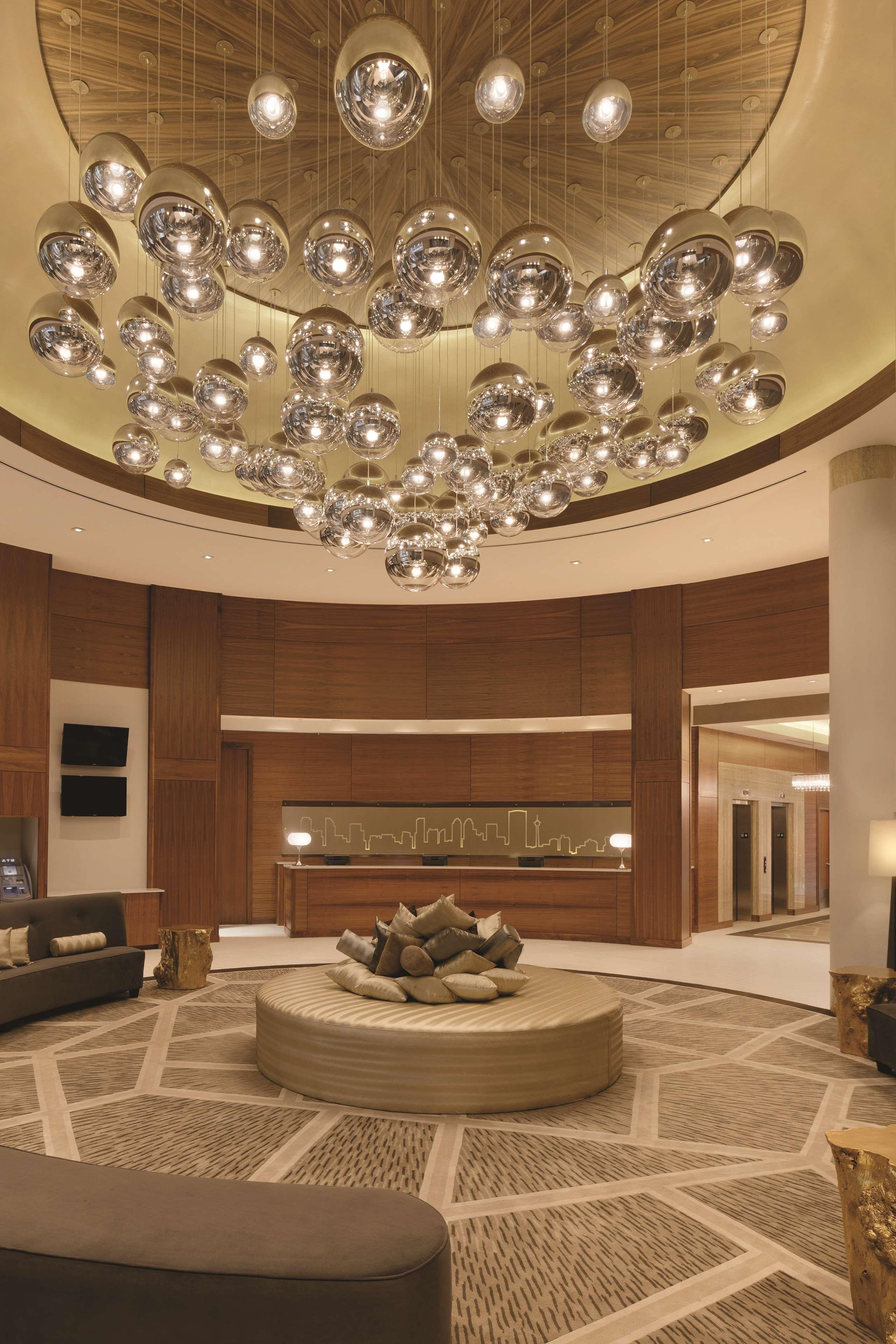 Radisson Hotel & Conference Centre Calgary Airport Exterior foto